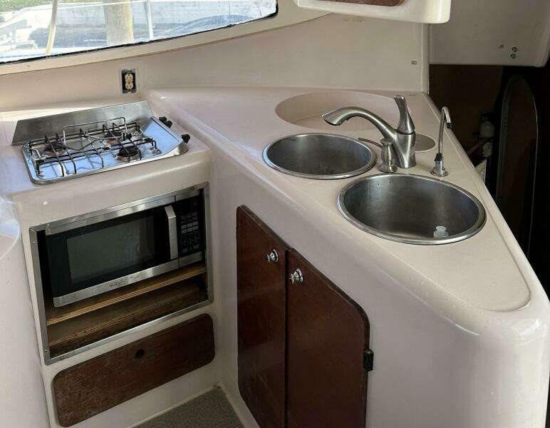 Felice 38ft Fountaine Pajot Yacht For Sale