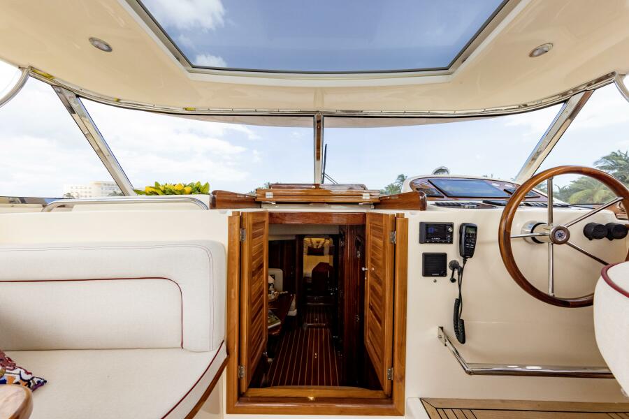 2022 Fratelli Aprea Sorrento 36 Hard Top