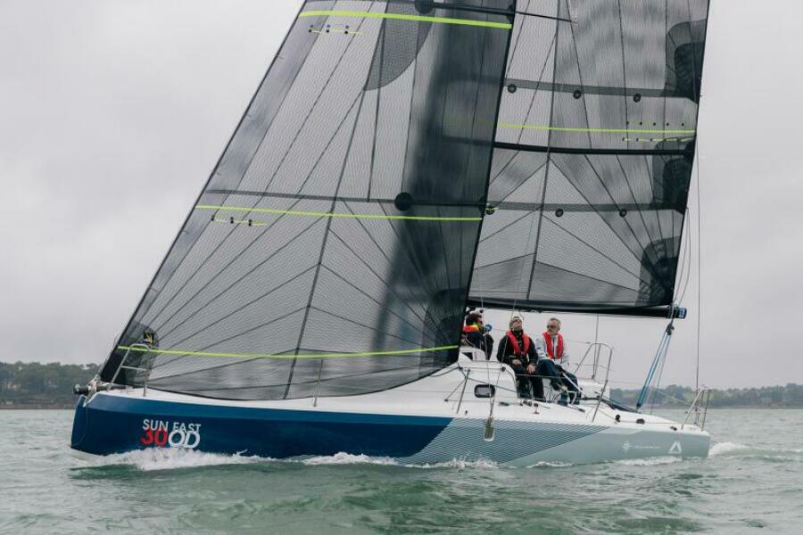 2027 Jeanneau Sun Fast 30 One Design
