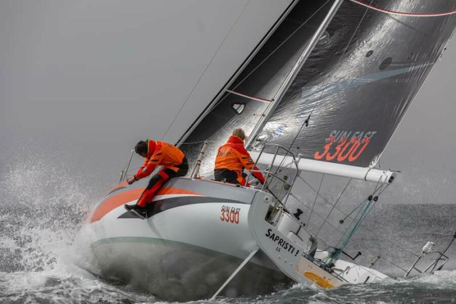 2027 Jeanneau Sun Fast 3300