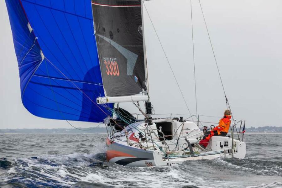 2027 Jeanneau Sun Fast 3300