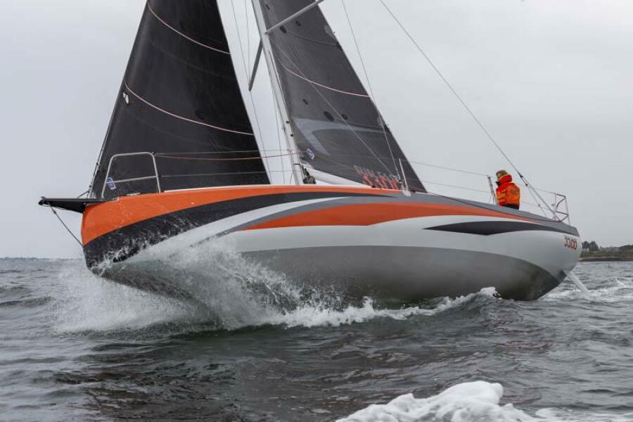 2027 Jeanneau Sun Fast 3300