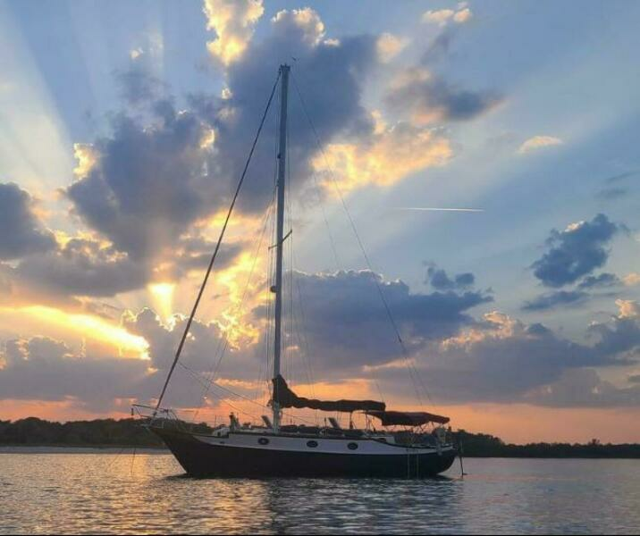 Thalasso 37ft CSY Yacht For Sale