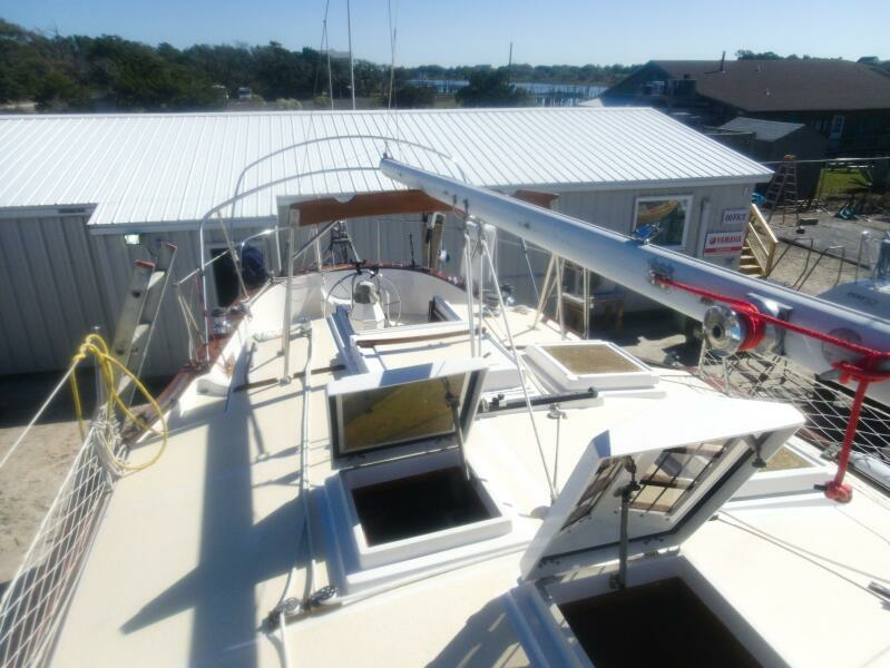 Thalasso 37ft CSY Yacht For Sale