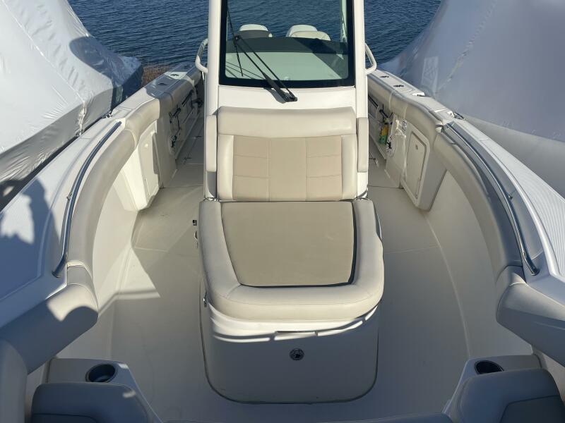 2018 Boston Whaler 280 Outrage