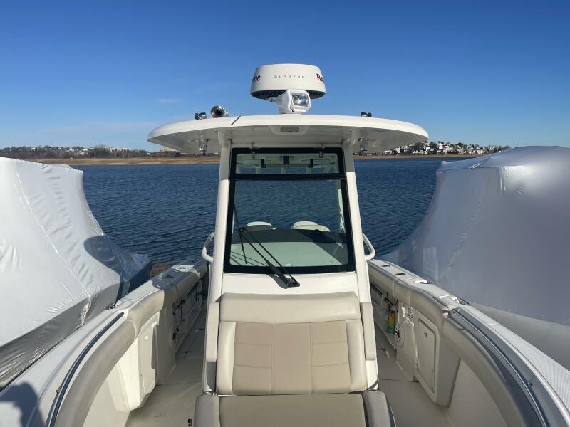 2018 Boston Whaler 280 Outrage