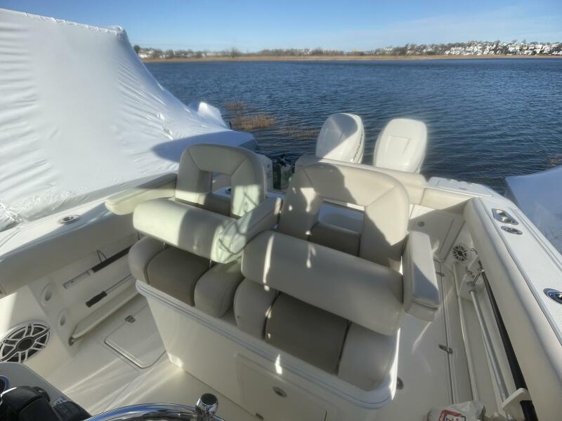 2018 Boston Whaler 280 Outrage