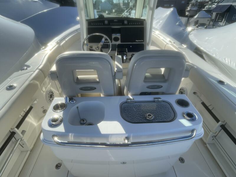 2018 Boston Whaler 280 Outrage