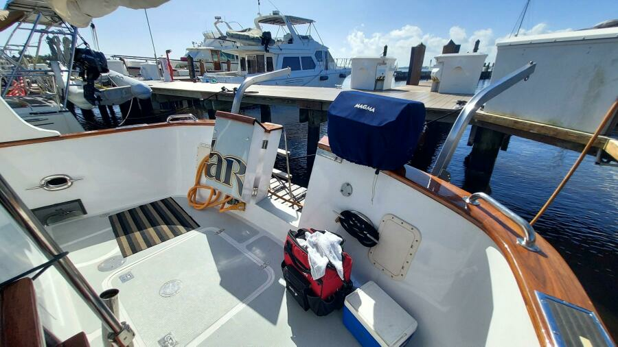 TARA 46ft Nordhavn Yacht For Sale