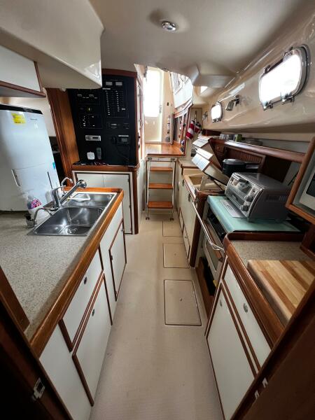 2008 Island Packet SP Cruiser