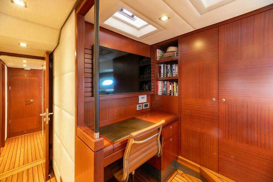 ASSAI 82ft Alia Yachts Yacht For Sale