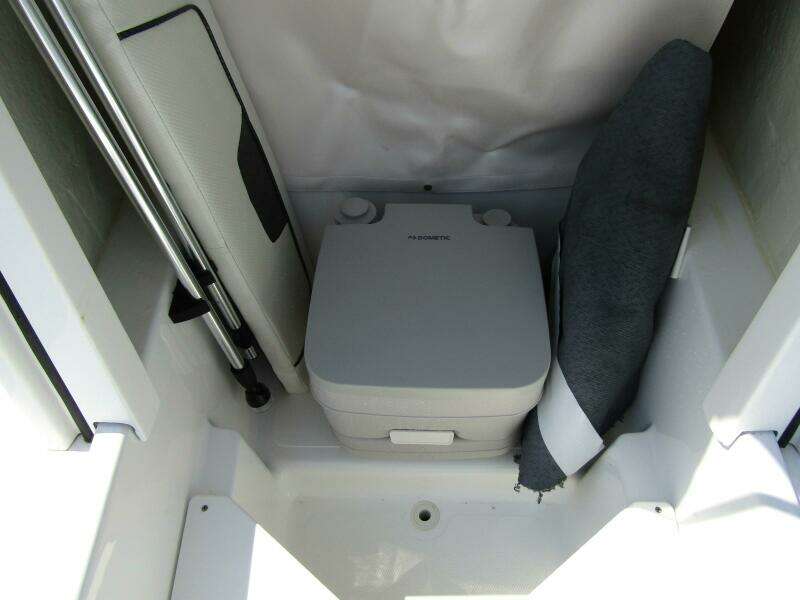 20ft Wellcraft Yacht For Sale