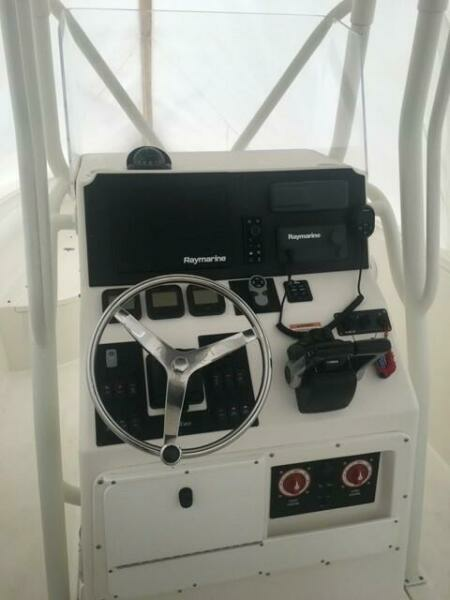 2008 Edgewater 245 CC