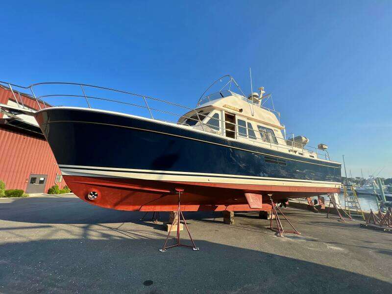 SWAMP FOX 47ft Sabre Yacht For Sale