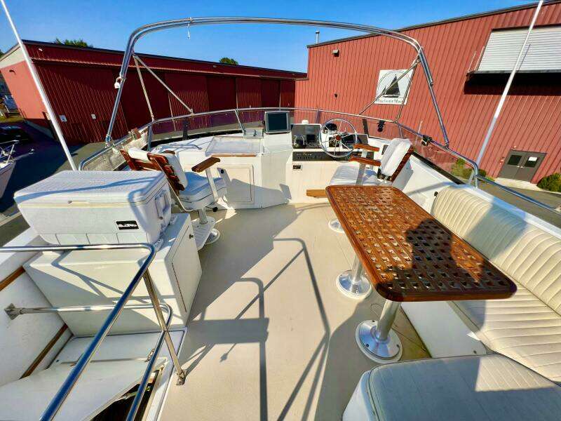 SWAMP FOX 47ft Sabre Yacht For Sale