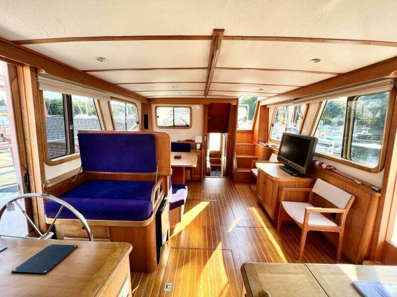 SWAMP FOX 47ft Sabre Yacht For Sale