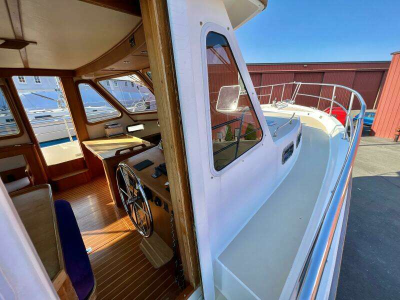 SWAMP FOX 47ft Sabre Yacht For Sale