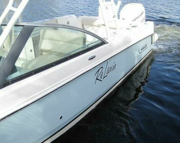 2016 Boston Whaler 270 Vantage