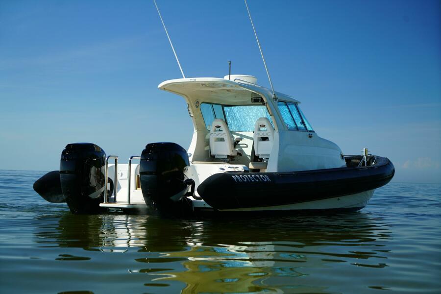 38' 2008 Protector 38 Tauranga