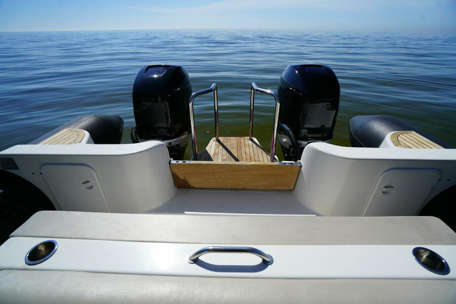 38' 2008 Protector 38 Tauranga