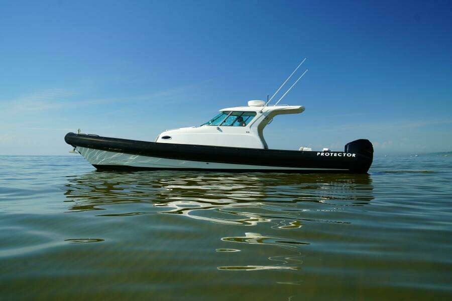 38ft Protector Yacht For Sale