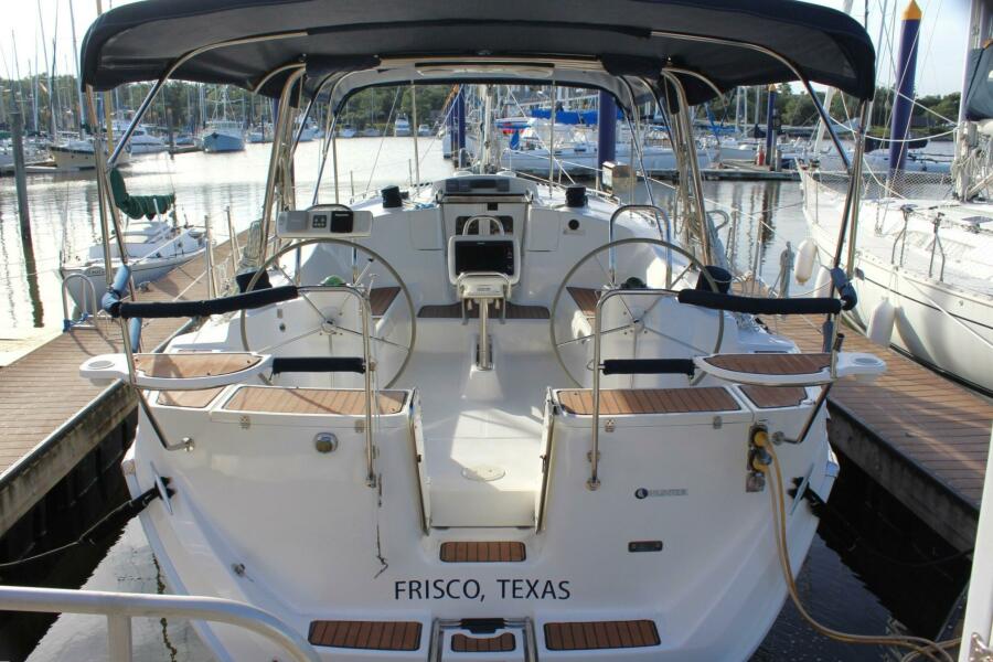 2009 Hunter Deck Salon
