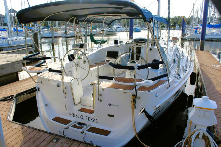2009 Hunter Deck Salon