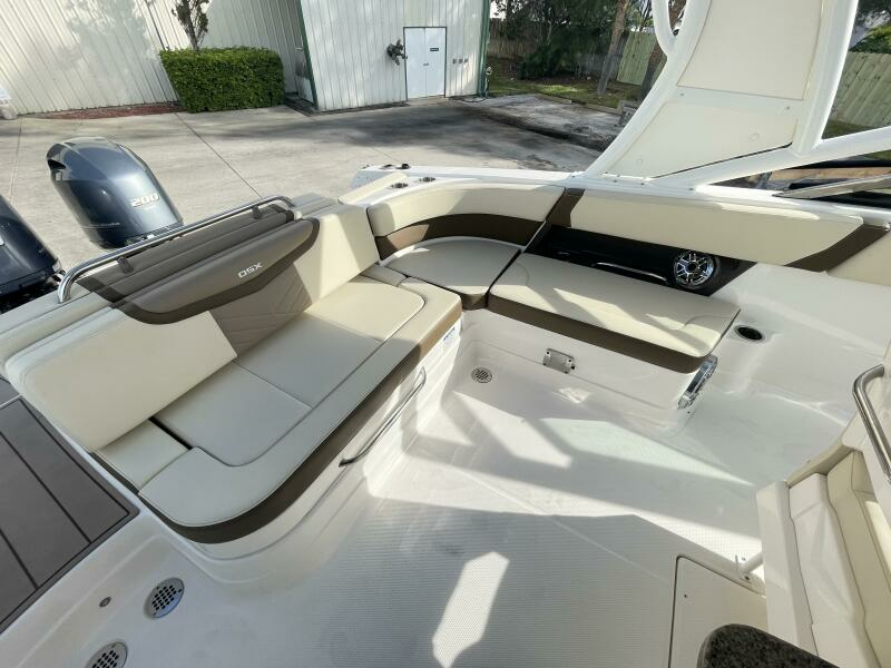 2023 Chaparral 280 OSX
