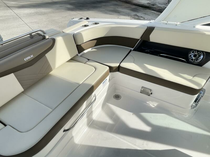 2023 Chaparral 280 OSX