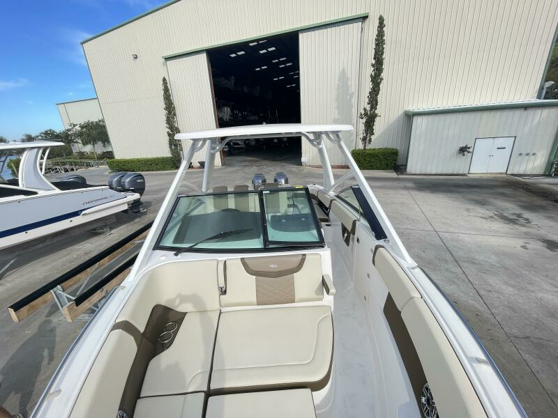 2023 Chaparral 280 OSX