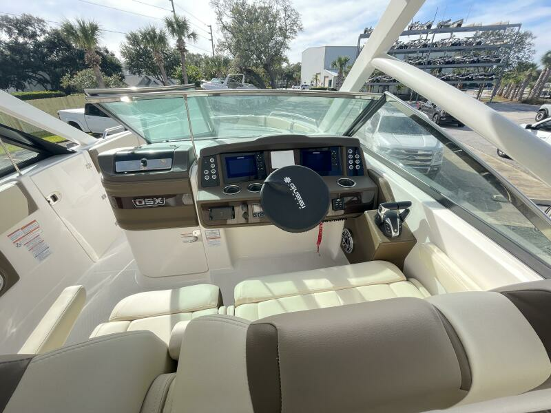 2023 Chaparral 280 OSX