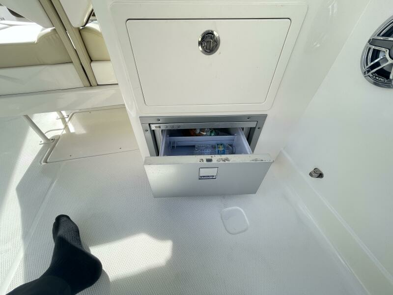 2023 Chaparral 280 OSX