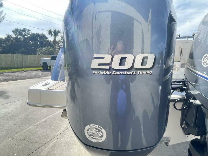 2023 Chaparral 280 OSX