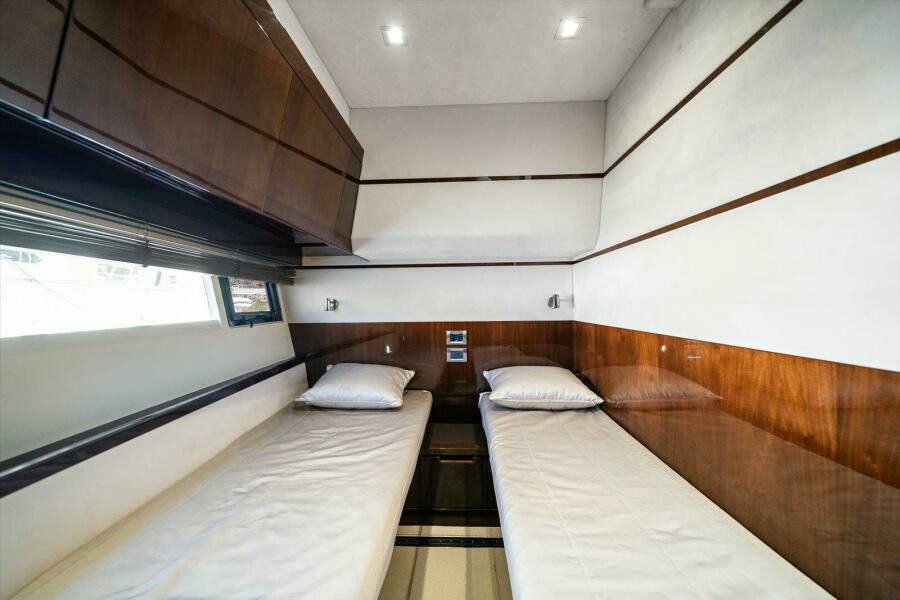 SEA SUITE II 55ft Galeon Yacht For Sale