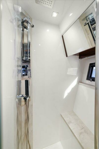 SEA SUITE II 55ft Galeon Yacht For Sale