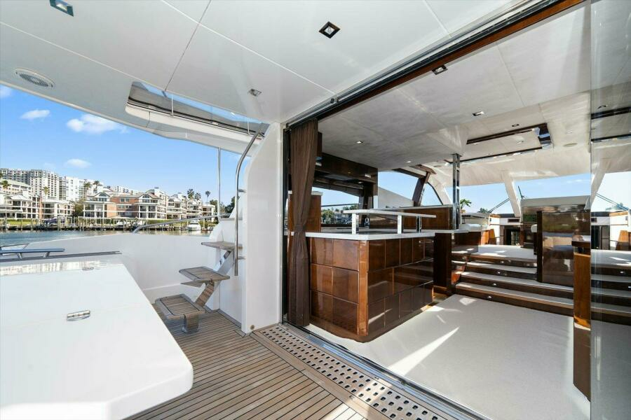 SEA SUITE II 55ft Galeon Yacht For Sale