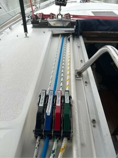 41' Hunter port lines