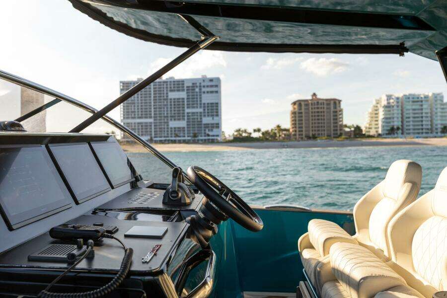 53ft Solaris Yacht For Sale