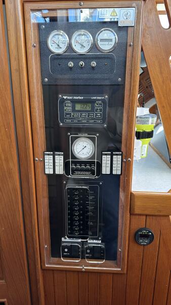 Int_Nav_Station_Breaker_Panel_with_Guages