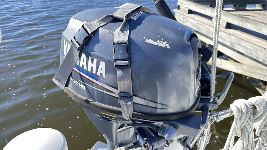 Yamaha_with_Strap
