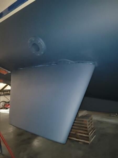 56' DeFever starboard stabilizer fin