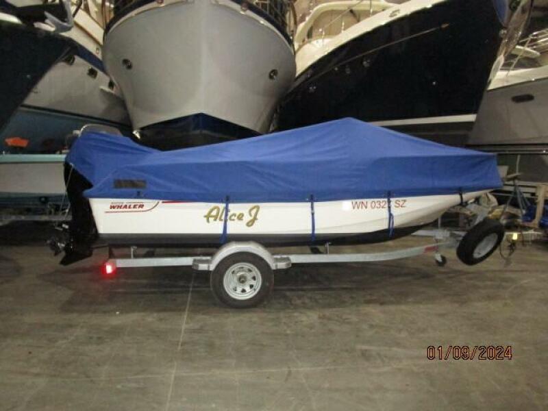 56' DeFever tender2