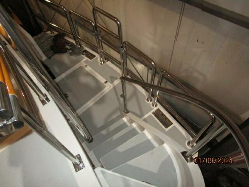 56' DeFever swimplatform