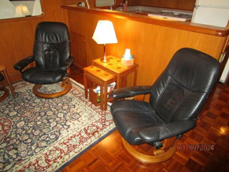 56' DeFever salon forward seating