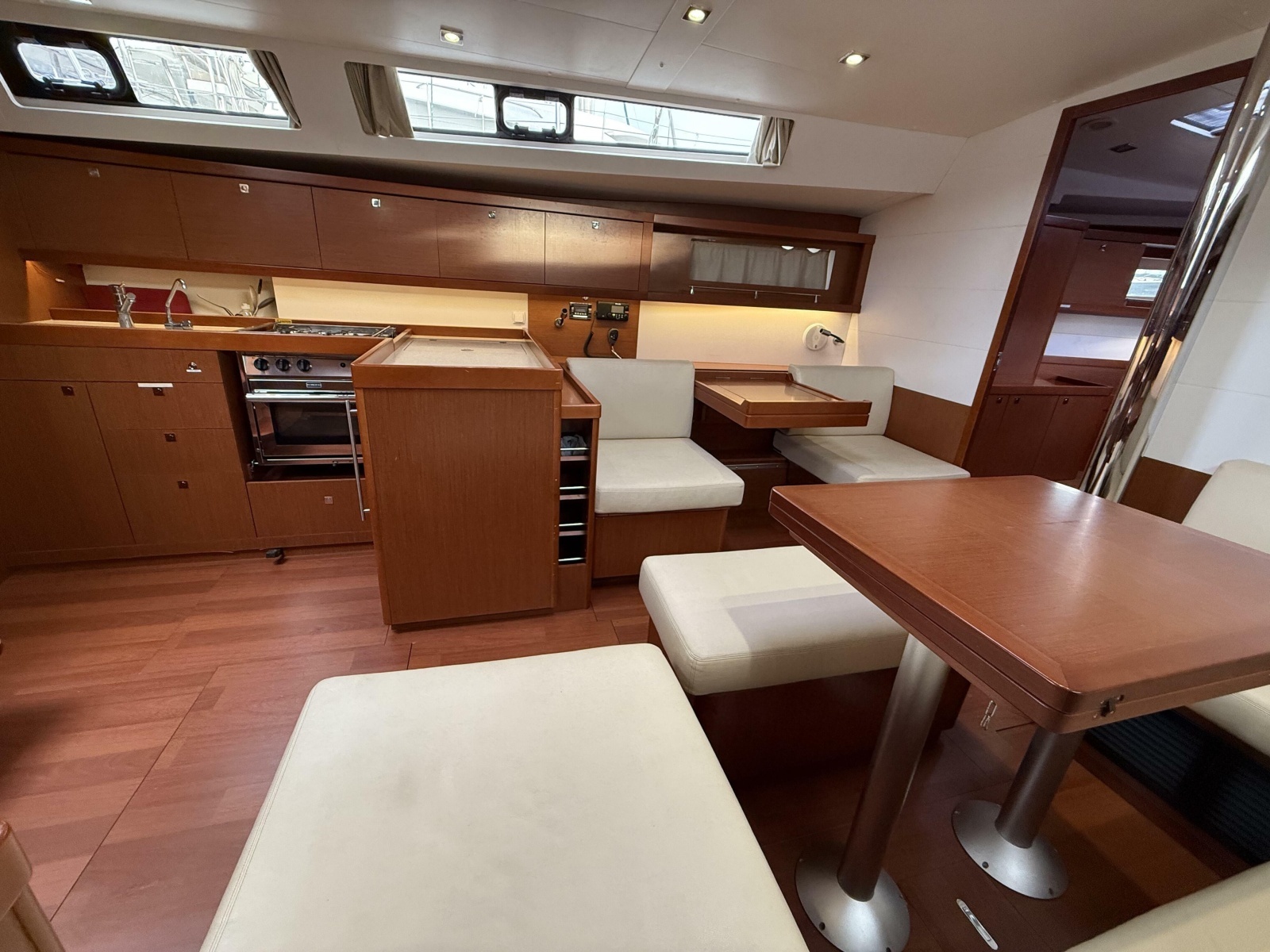 2015 Beneteau Oceanis 45
