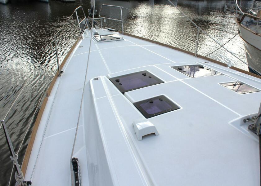 2015 Beneteau Oceanis 45