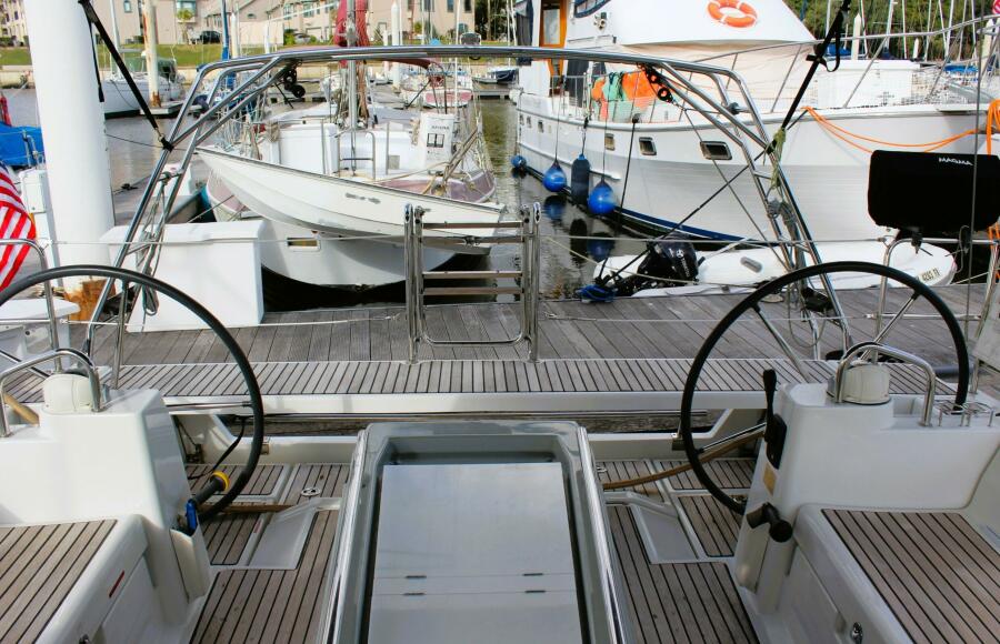 2015 Beneteau Oceanis 45