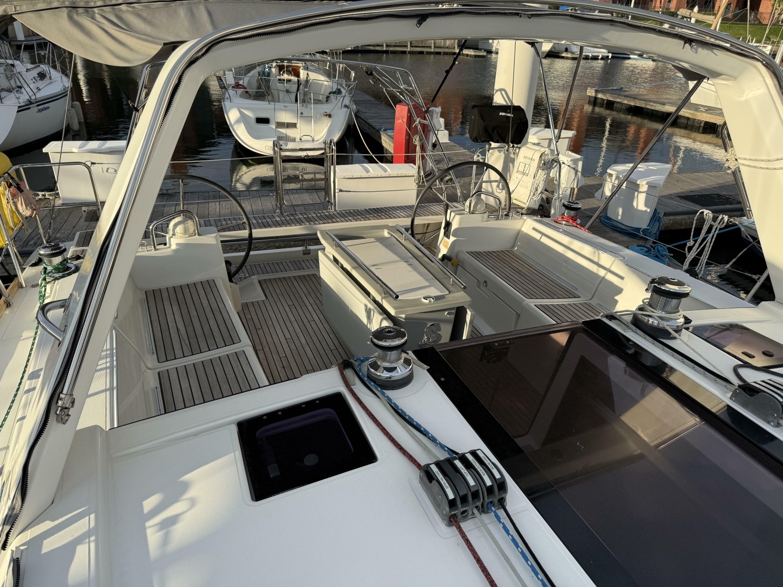 2015 Beneteau Oceanis 45