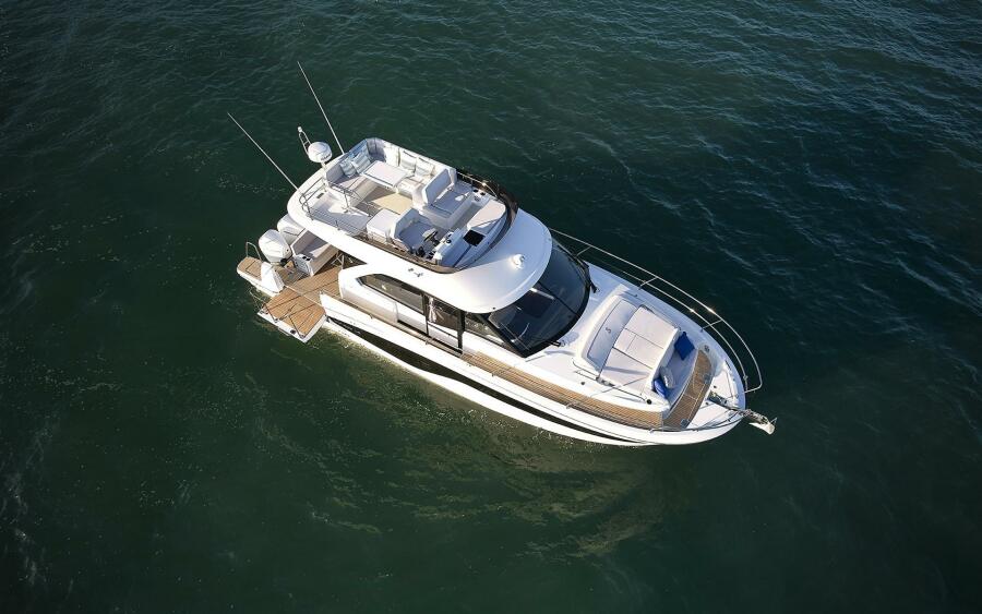 2027 Beneteau Antares 12 Fly