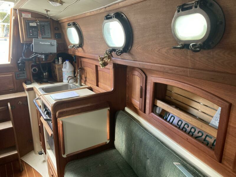 1988 Pacific Seacraft Dana 24